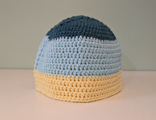 Load image into Gallery viewer, Child Crochet Hat (3-10 Years)