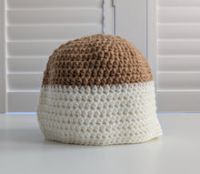 Load image into Gallery viewer, Child Crochet Hat (1-3 Years)