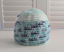 Load image into Gallery viewer, Adult Crochet Hat (Large)