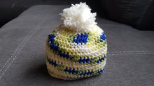 Load image into Gallery viewer, Baby Crochet Hat (3-6 Months)